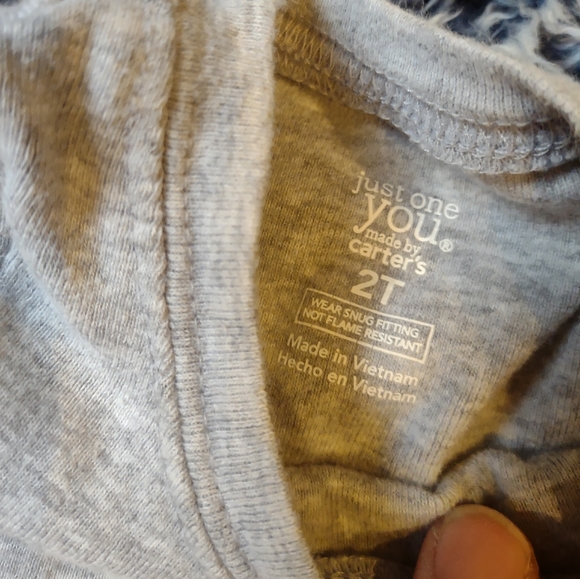 3/$20 carter's dinosaur pajamas two piece set - Picture 2 of 3